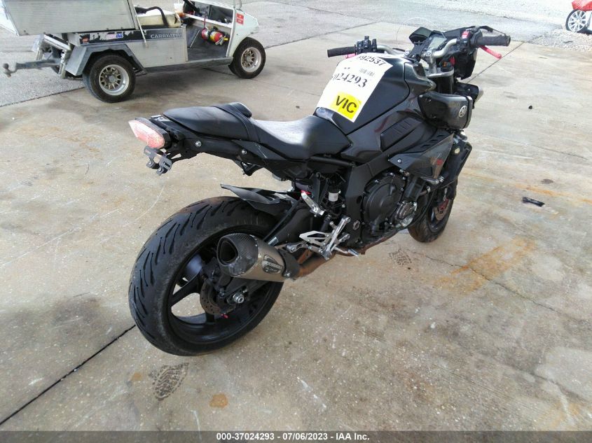 2017 YAMAHA FZ10 - JYARN48E1HA001160