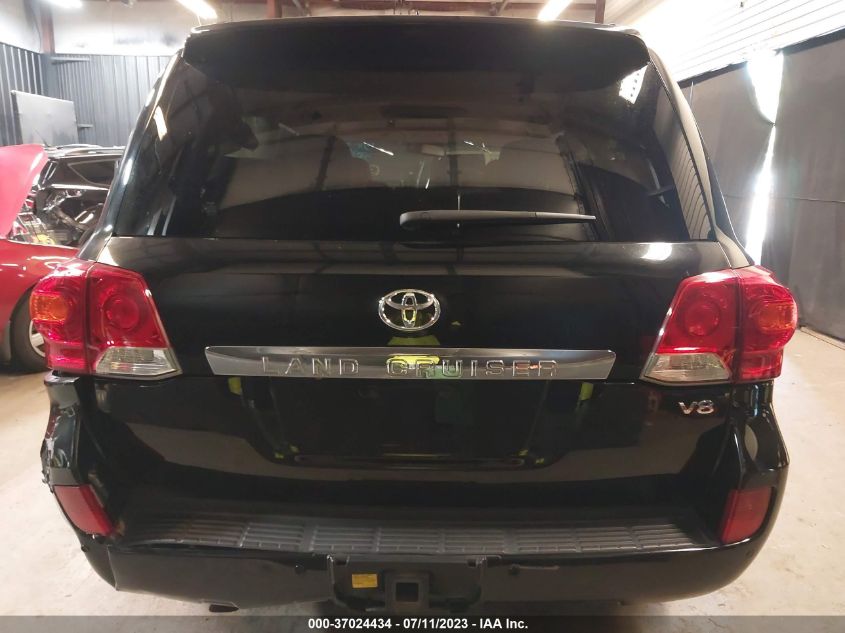 2013 TOYOTA LAND CRUISER JTMHY7AJXD4019133