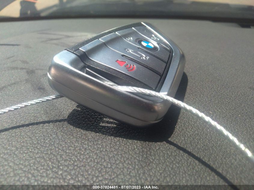 2017 BMW 7 SERIES 740I - WBA7E2C51HG740143