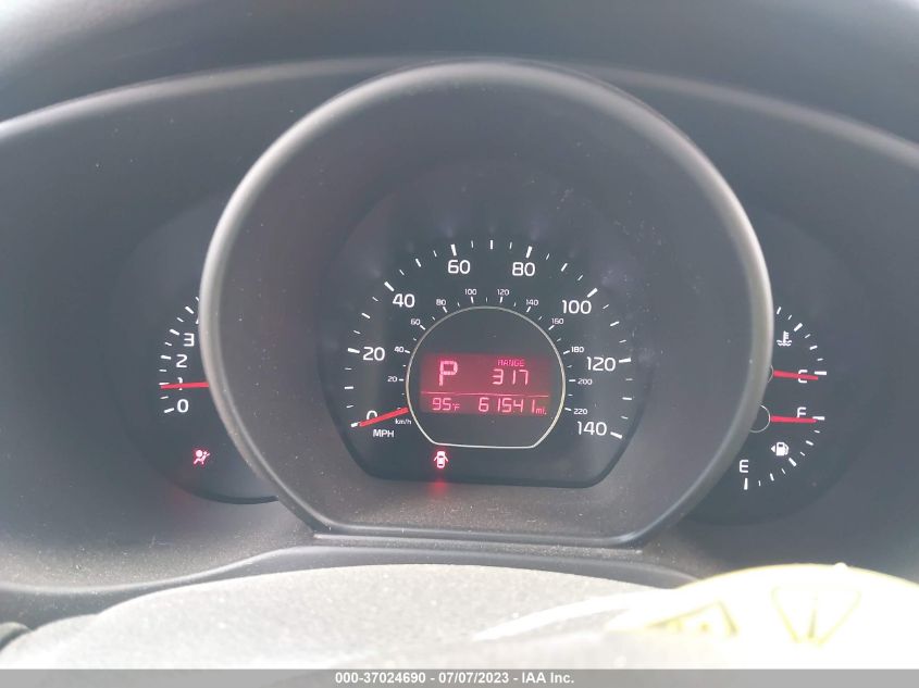 2017 KIA SOUL + - KNDJP3A54H7473771