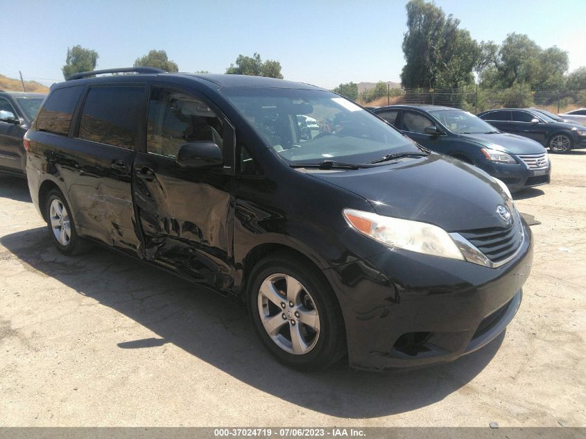 2015 TOYOTA SIENNA LE - 5TDKK3DC1FS609807