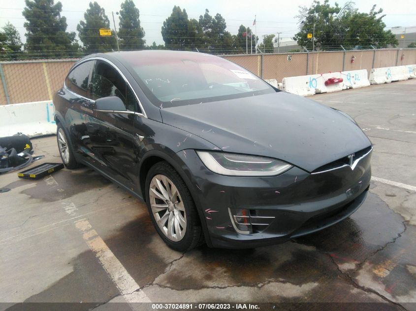 2016 TESLA MODEL X - 5YJXCBE28GF030158