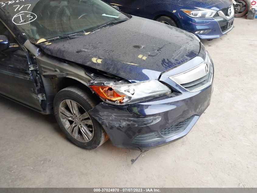 2013 ACURA ILX 20 - 19VDE1F38DE014986