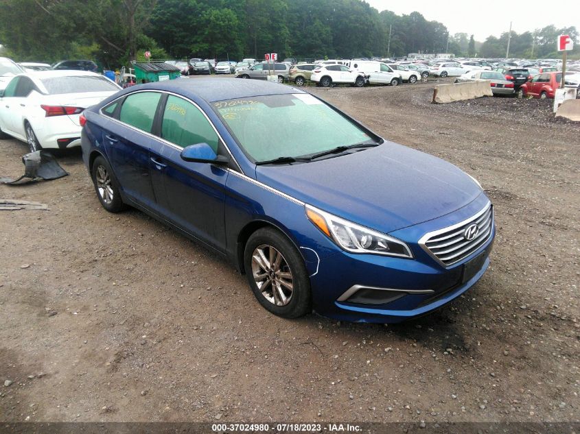 2017 HYUNDAI SONATA SE - 5NPE24AF5HH596151