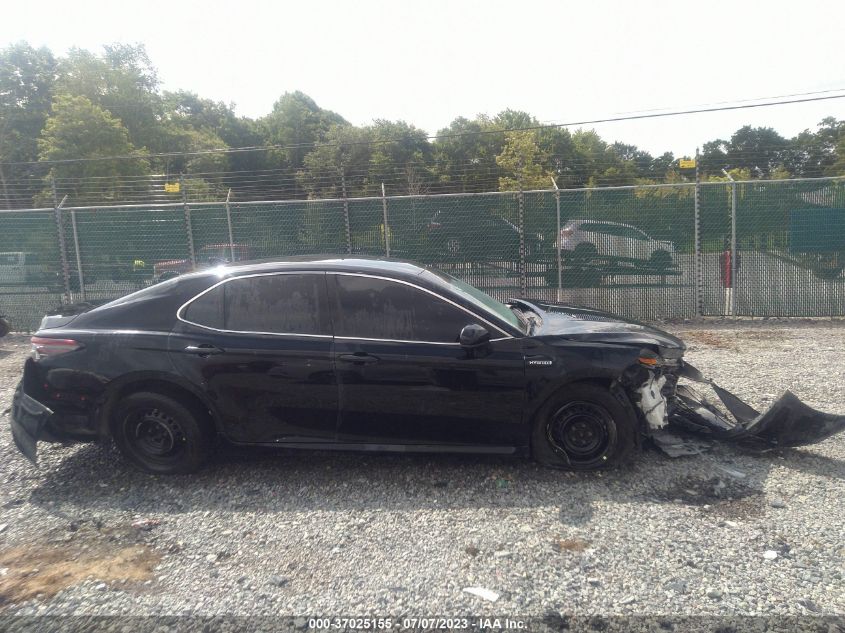 2021 TOYOTA CAMRY HYBRID LE - 4T1C31AK3MU566142