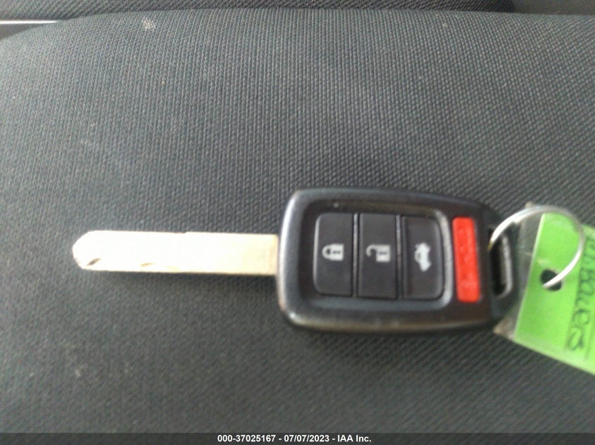 VIN 19XFC2F66KE023768 2019 HONDA CIVIC SEDAN LX