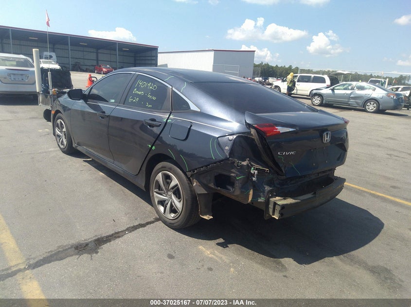 VIN 19XFC2F66KE023768 2019 HONDA CIVIC SEDAN LX