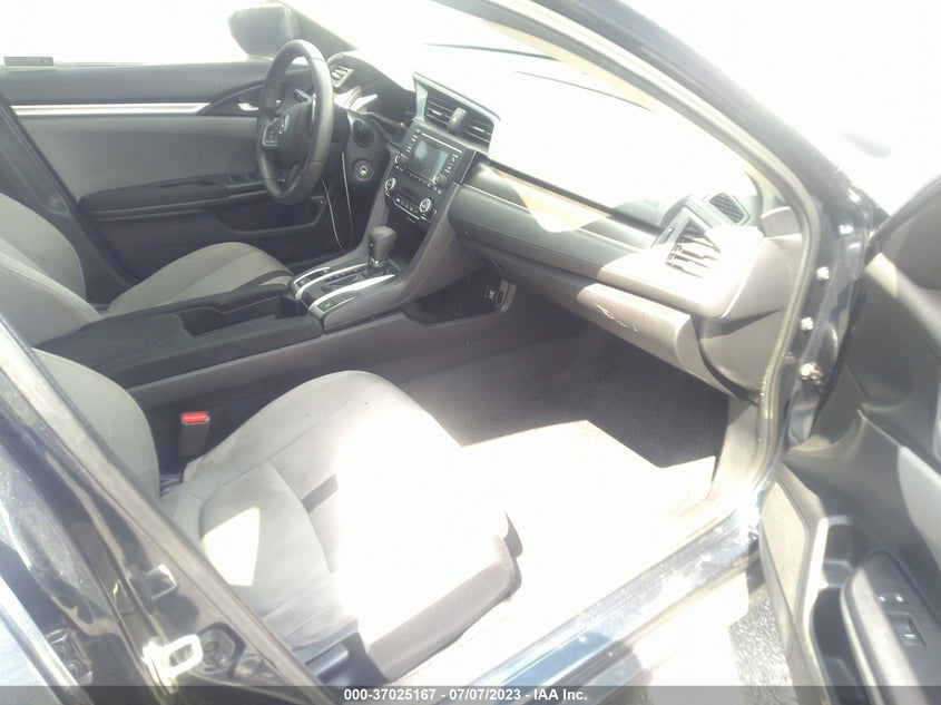 VIN 19XFC2F66KE023768 2019 HONDA CIVIC SEDAN LX