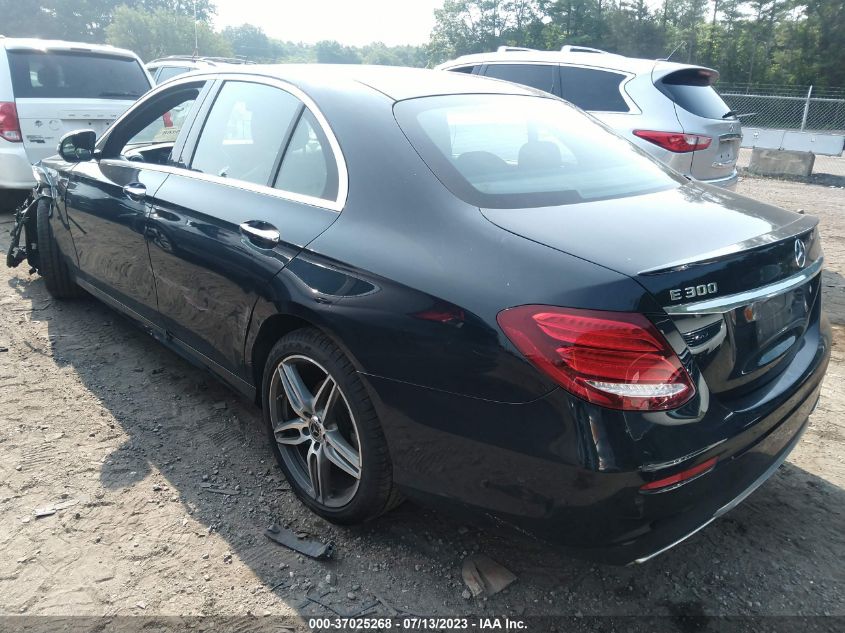 2018 MERCEDES-BENZ E-CLASS E 300 - WDDZF4KB2JA451458