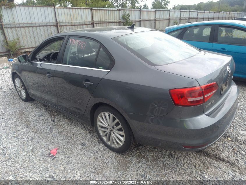 2015 VOLKSWAGEN JETTA SEDAN 1.8T SE - 3VWD07AJ1FM313854