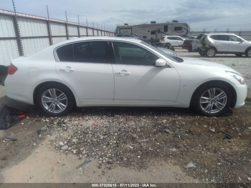 2015 INFINITI Q40 JN1CV6AP5FM580718