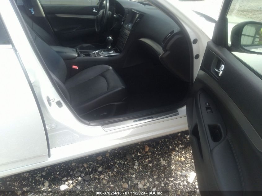 2015 INFINITI Q40 JN1CV6AP5FM580718