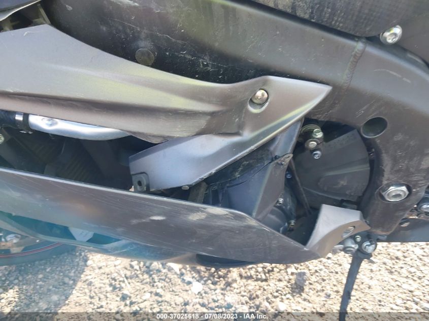 2013 YAMAHA YZFR6 JYARJ16E4DA029767