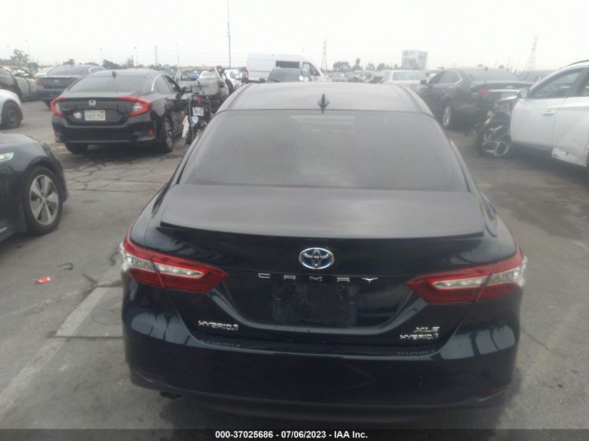 2018 TOYOTA CAMRY HYBRID - 4T1B21HK4JU500148