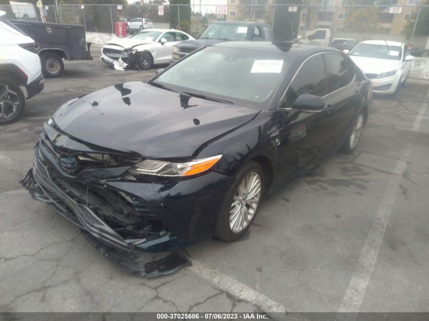 2018 TOYOTA CAMRY HYBRID - 4T1B21HK4JU500148