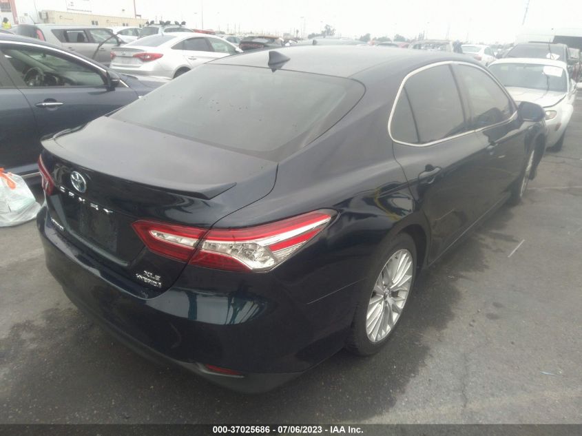 2018 TOYOTA CAMRY HYBRID - 4T1B21HK4JU500148