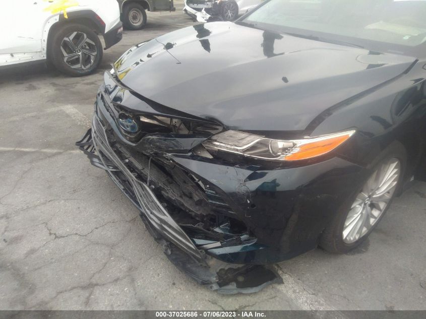 2018 TOYOTA CAMRY HYBRID - 4T1B21HK4JU500148
