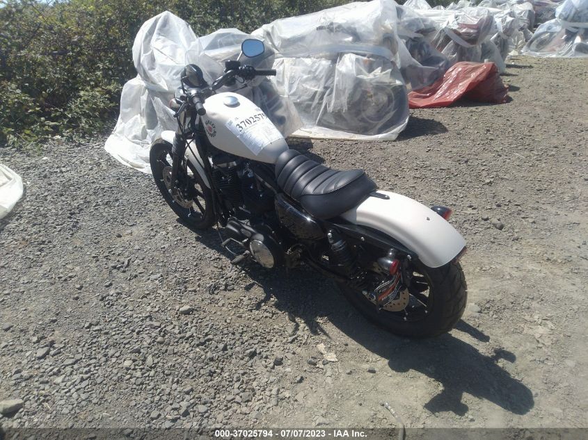 2022 HARLEY-DAVIDSON XL883 N - 1HD4LE218NB412463