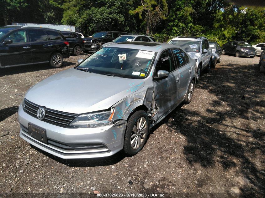 2015 VOLKSWAGEN JETTA SEDAN 1.8T SE W/CONNECTIVITY - 3VWD17AJ6FM289158