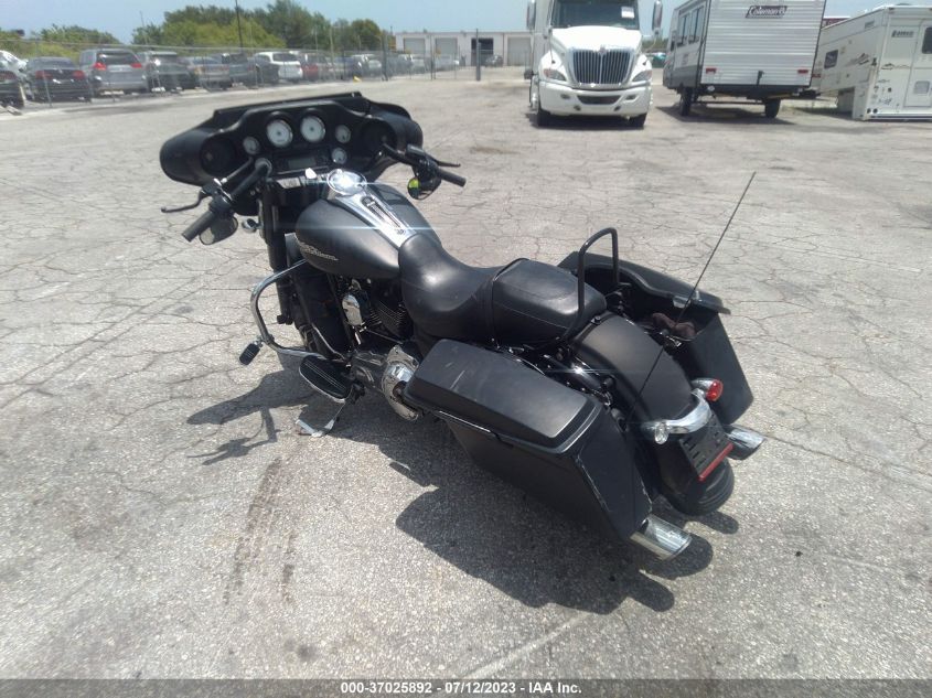 2013 HARLEY-DAVIDSON FLHX STREET GLIDE - 1HD1KBM19DB679904