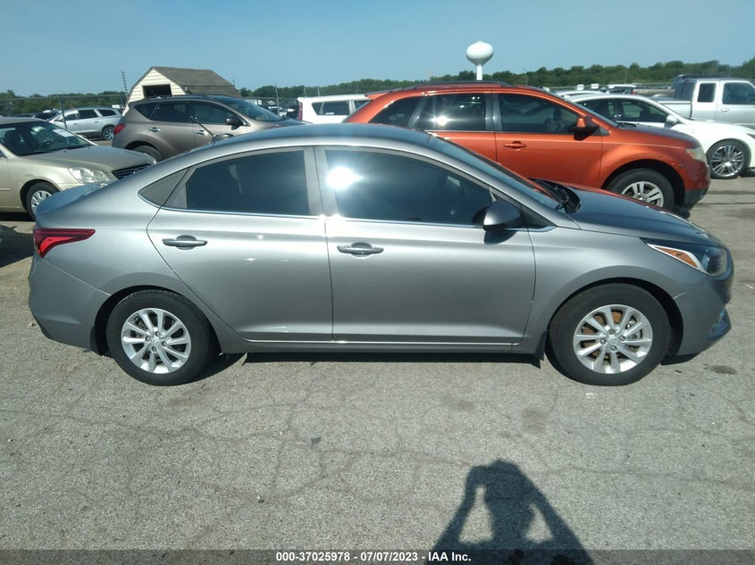 VIN 3KPC24A62NE156007 2022 HYUNDAI ACCENT SEL