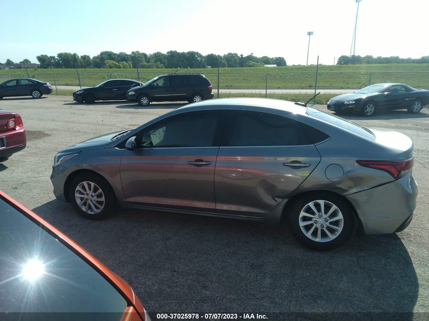 VIN 3KPC24A62NE156007 2022 HYUNDAI ACCENT SEL