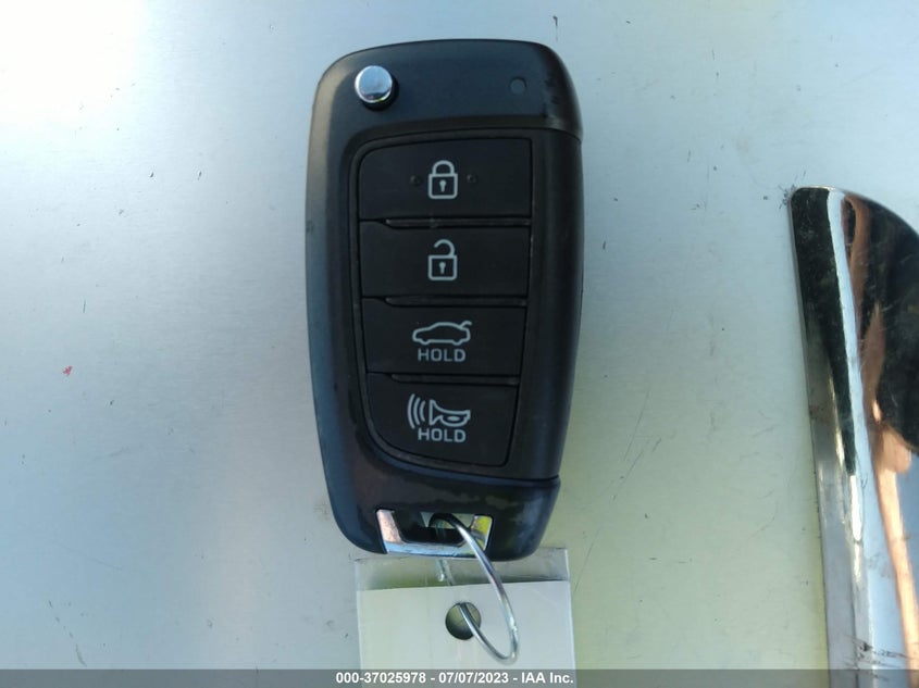 VIN 3KPC24A62NE156007 2022 HYUNDAI ACCENT SEL