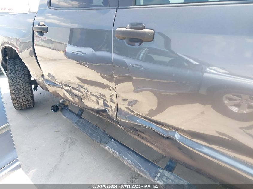 2014 TOYOTA TUNDRA 4WD TRUCK SR5 - 5TFDW5F10EX341877