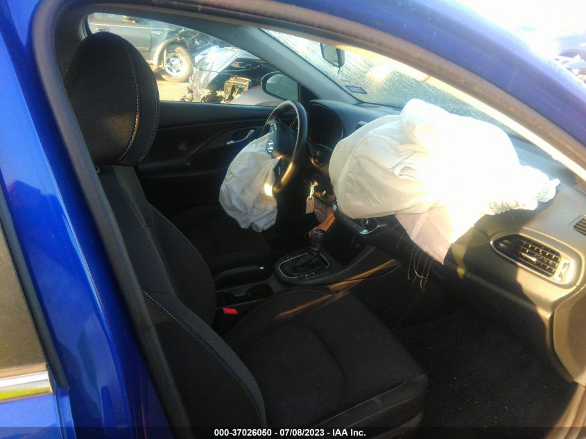2019 HYUNDAI ELANTRA GT - KMHH35LE5KU094642