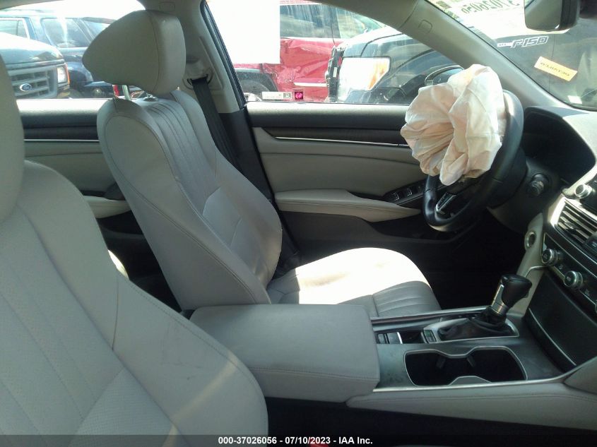 2018 HONDA ACCORD SEDAN TOURING 1.5T - 1HGCV1F93JA107891