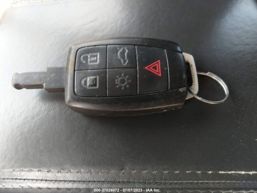 2013 VOLVO C70 T5 YV1672MC6DJ143437