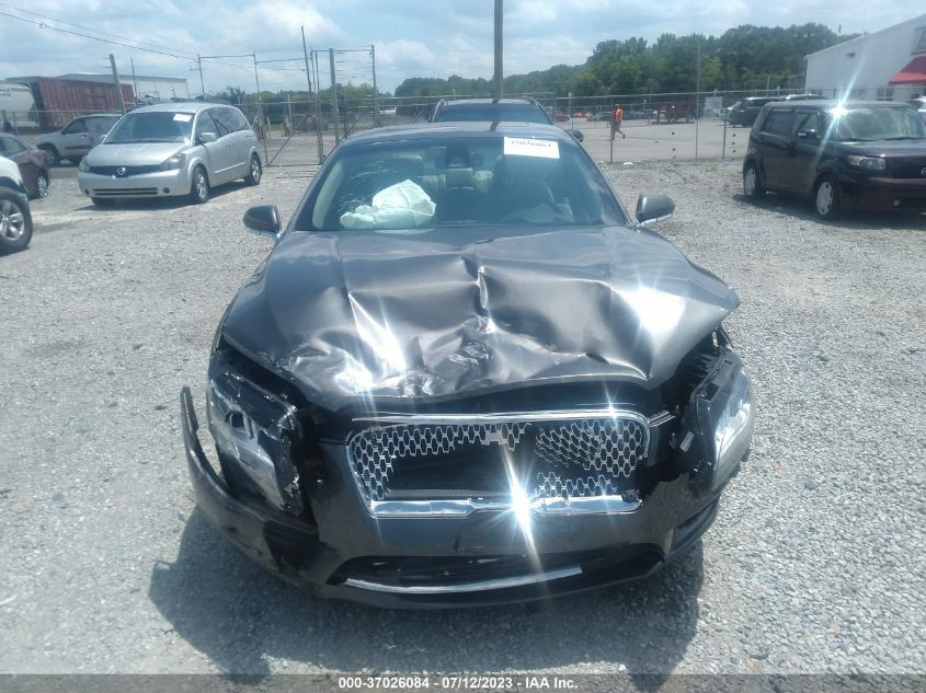2017 LINCOLN MKZ HYBRID RESERVE - 3LN6L5MU1HR654010
