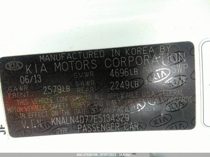 2014 KIA CADENZA PREMIUM/LIMITED - KNALN4D77E5134329