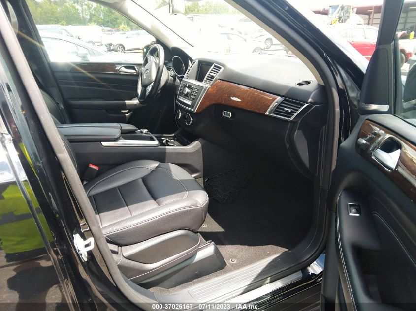 2013 MERCEDES-BENZ M-CLASS ML 350 - 4JGDA5HB5DA101578