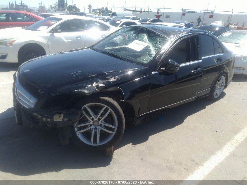 2013 MERCEDES-BENZ C-CLASS C 250 - WDDGF4HB6DA827050
