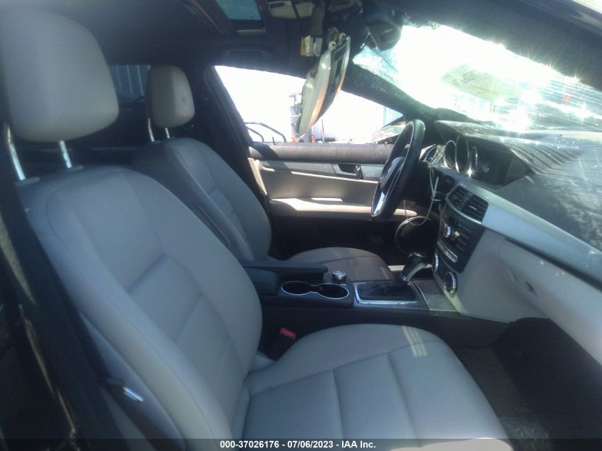 2013 MERCEDES-BENZ C-CLASS C 250 - WDDGF4HB6DA827050