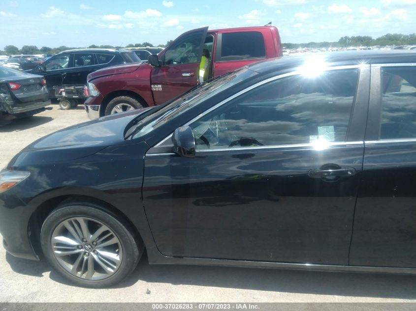 2016 TOYOTA CAMRY LE/XLE/SE/XSE - 4T1BF1FK1GU193019