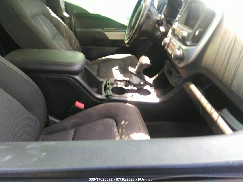 VIN 1GCHTCEN9L1109121 2020 CHEVROLET COLORADO 4WD LT