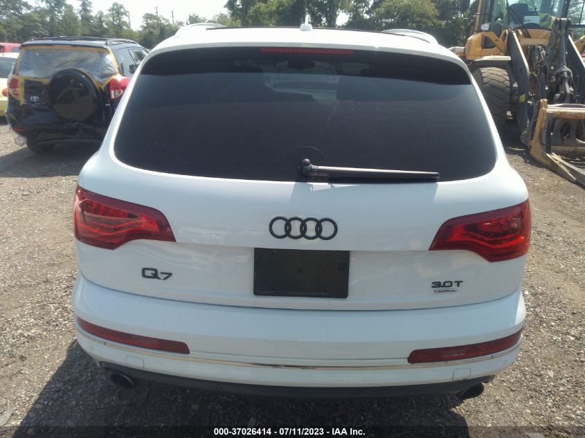 VIN WA1LGAFE3FD033216 2015 AUDI Q7 no.16