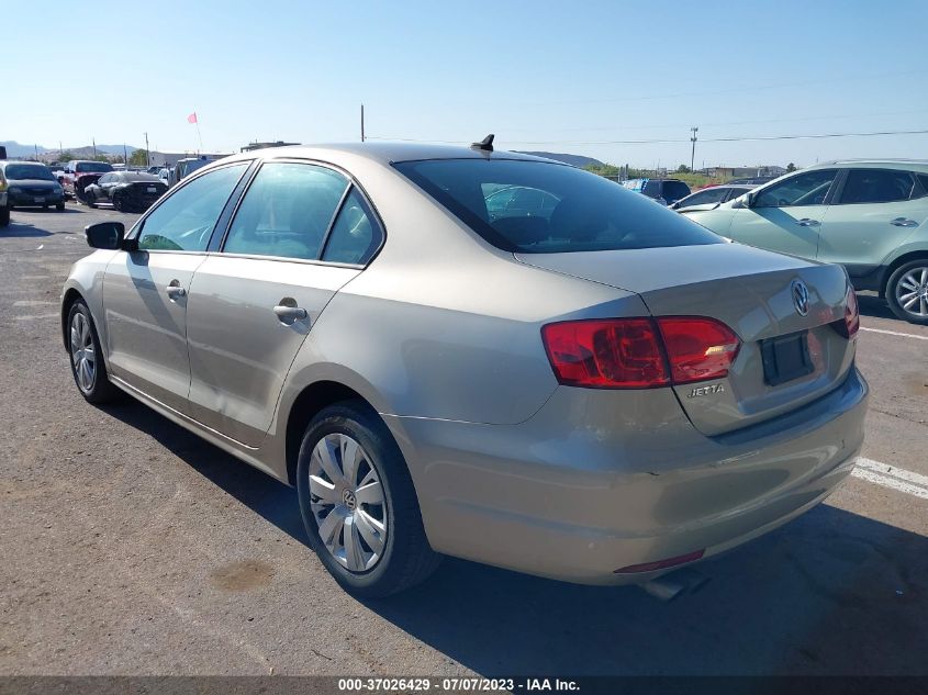 2014 VOLKSWAGEN JETTA SEDAN SE - 3VWD17AJ6EM247684