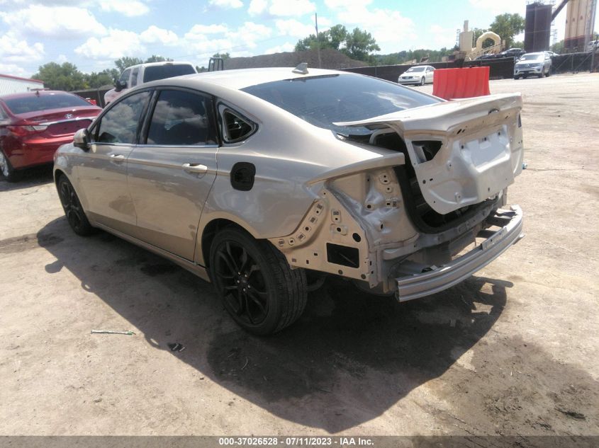 3FA6P0HD5KR175642 2019 FORD FUSION, photo no. 3