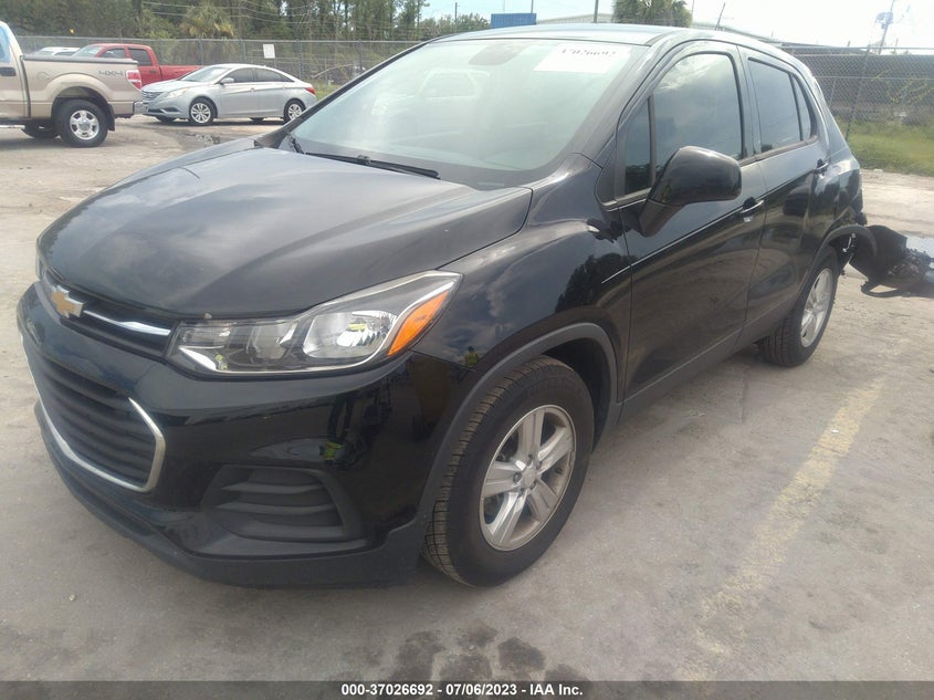 VIN 3GNCJKSB2LL139646 2020 CHEVROLET TRAX LS