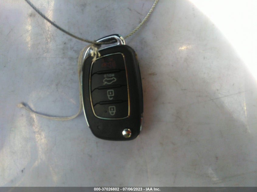 VIN 5NPE24AF9KH741960 2019 HYUNDAI SONATA SE