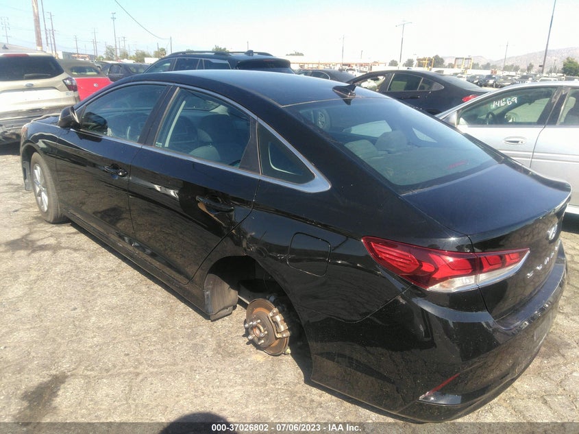 VIN 5NPE24AF9KH741960 2019 HYUNDAI SONATA SE
