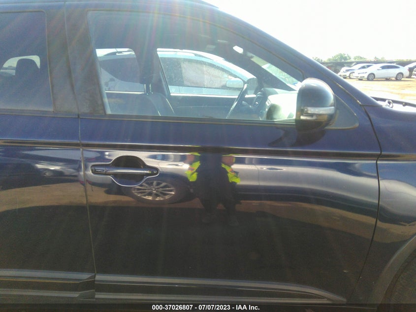 VIN JA4AD3A33JZ063376 2018 MITSUBISHI OUTLANDER SE/SEL