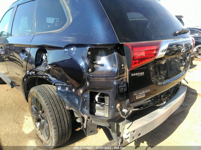 VIN JA4AD3A33JZ063376 2018 MITSUBISHI OUTLANDER SE/SEL