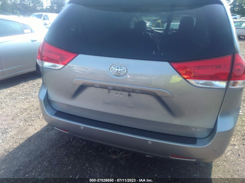 2013 TOYOTA SIENNA LE - 5TDKK3DC8DS358569