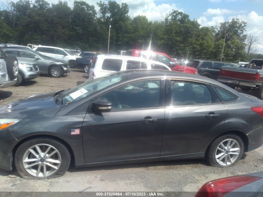 2015 FORD FOCUS SE - 1FADP3F23FL280100