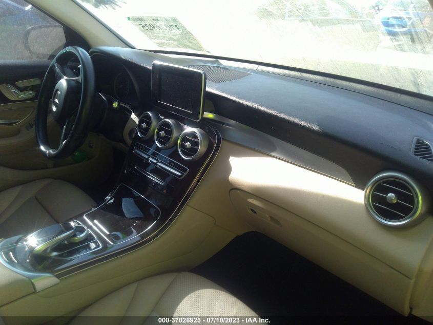 2016 MERCEDES-BENZ GLC 300 - WDC0G4KB7GF063017