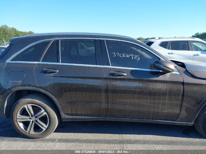2016 MERCEDES-BENZ GLC 300 - WDC0G4KB7GF063017